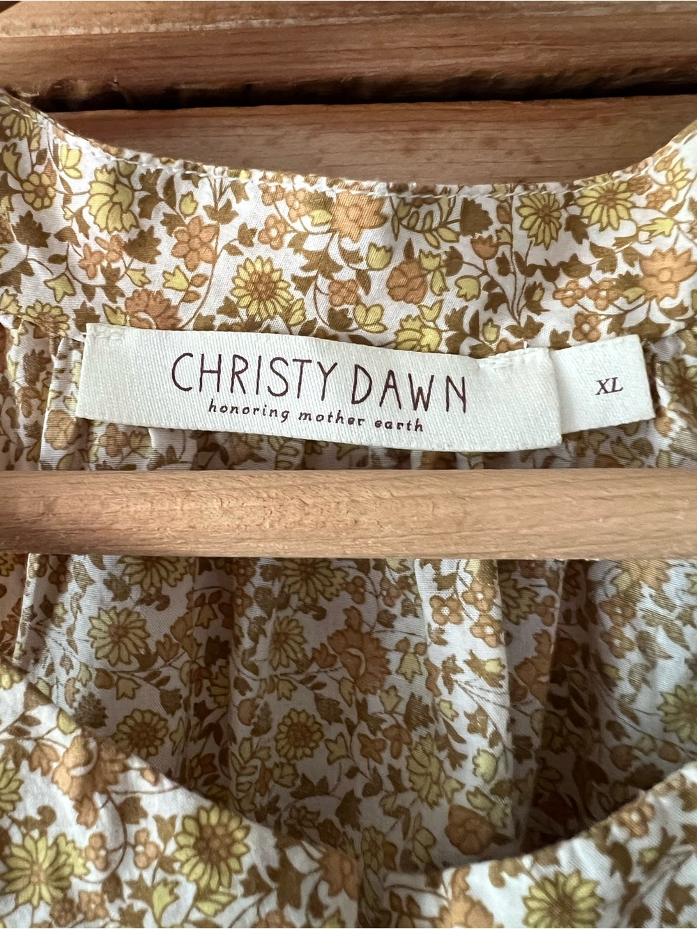 Christy Dawn- Reese Dress - Picture 3 of 5